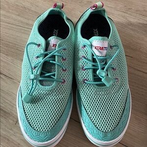 XTRATUF Women Size 7 Aqua Water Shoes Teal Quick Dry Slip On Beach